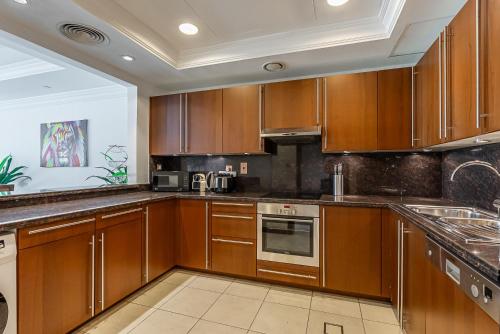Newly furnished 1BDR apartment in The Palm Fairmont, Dubaj (fotografie 10)