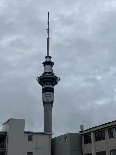 Aura two bedroom1 living room Wifi ,balcony, harbor view, easy parking 1404, Auckland (Foto 3)