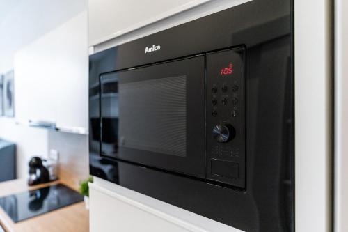 Rentero Charles square studio apartment Parking on request, Prague (photo 8)