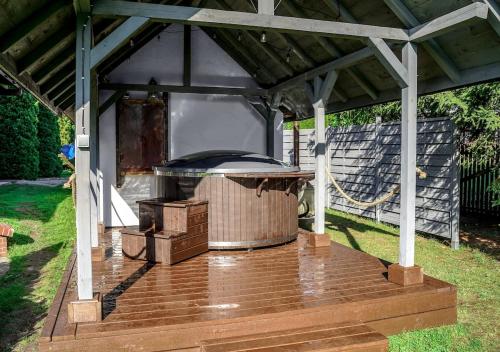 Siedlisko pod świerkami-Twój własny kawałek raju Siedlisko pod świerkami-Twój własny kawałek raju