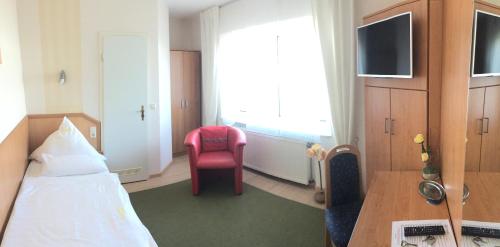 Hotel Garten - image 7