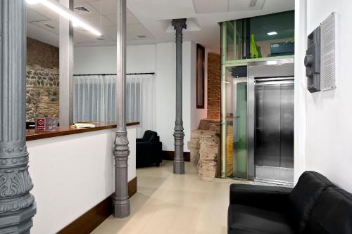 Lobby, Hotel Domus Plaza Zocodover in Toledo City Center