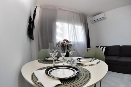Sealine Charm 2BR Luxe Class in Бат-Ям