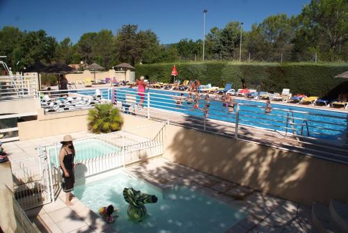 Camping Le Parc - Camping - Saint-Paul-en-Forêt