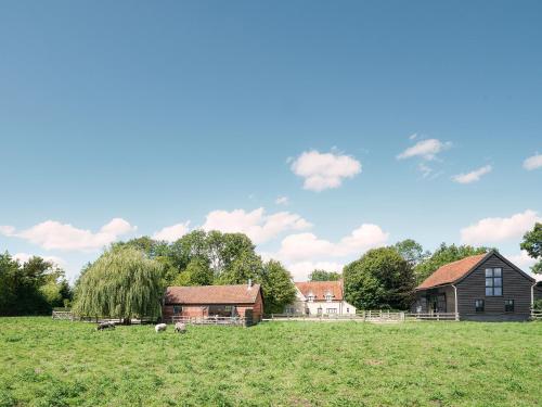 Viesnīcas āriene, The Workshop by The Suffolk Cottage Collection in Badingham