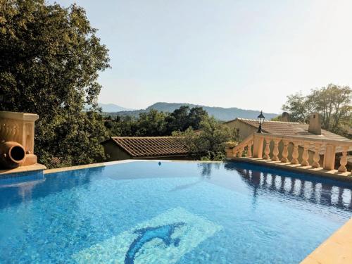 Villa provençale, clim et piscine, proche centre Vidauban gîte à louer Vidauban