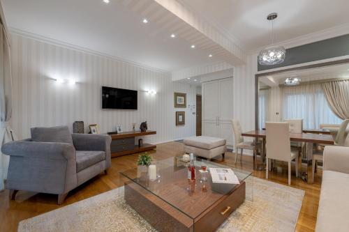 Zeus - Luxenia Suites, Athens