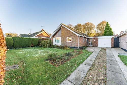 18 Greenways - Norfolk Cottage Agency, Holt (photo 7)