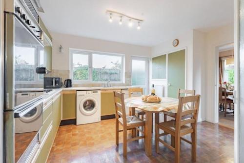 18 Greenways - Norfolk Cottage Agency, Holt (photo 9)