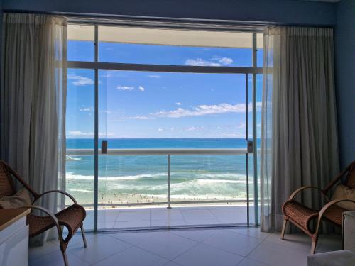 Surrounding environment, PITANGUEIRAS - FRENTE MAR - 3 SUITES - SERVICO De PRAIA - COM GARAGEM in Barra Funda