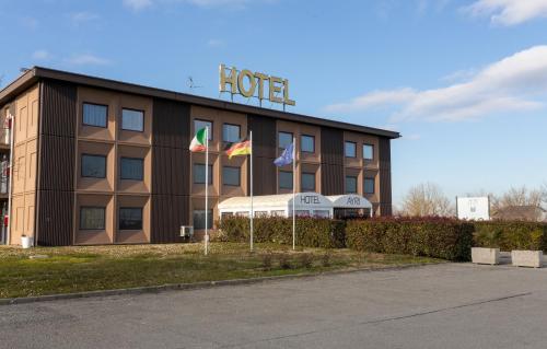 Hotel Ayri - image 12