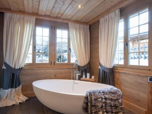 設施, Stunning Modern Chalet with Indoor Pool and Spa in 勞恩倫貝格斯塔德