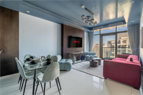 Stunning Burj Khalifa View 5 Star Hotel Amenities, Дубай (фото 8)
