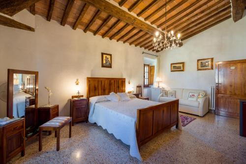 Agriturismo Il Caggio di Sotto in Colle di Val d' Elsa
