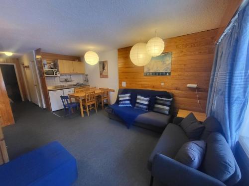 Apartment (6 Adults)