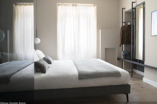 Della Spiga Suites by Brera Apartments - image 8