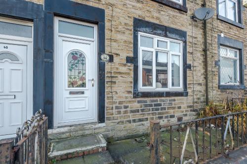 Εξωτερική όψη, BIG House for Business Stays in Barnsley with 6-bedrooms & 8 Beds by PureStay in Μπάρνσλι