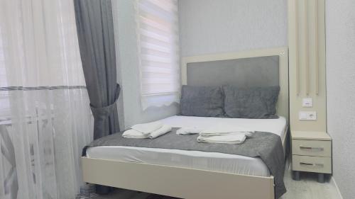 Standard Double Room image 1