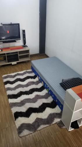 Standard Twin Room with Sofa room in CoffeeBunk Hostel