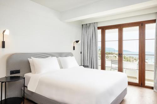 Doryssa Lithos Hotel in بيثاجوريو