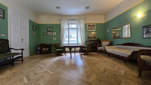 Family Apartment at Margaret Island, Budapeszt