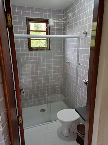 ห้องน้ำ, Chalé Água Branca (Chale Agua Branca) in อกวาบรันกา