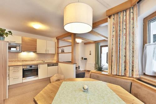 ห้องครัว, Haus Oberluggauer in วาลด์ อัม อาร์ลแบร์ก