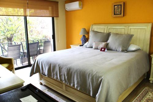 639574465 Hotel Boutique La Rioja