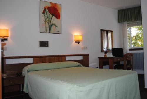 Hostal Palas - image 14