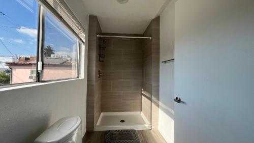 Spacious 3BR 3BA Home Private Yard in Culver City, Los Angeles (fotografie 7)