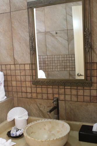 639577591 Hotel Boutique La Rioja