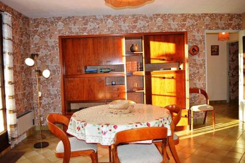 maison avec grand jardin donnant sur un champ ST CYPRIEN PLAGE SC000-018 in Saint-Cyprien