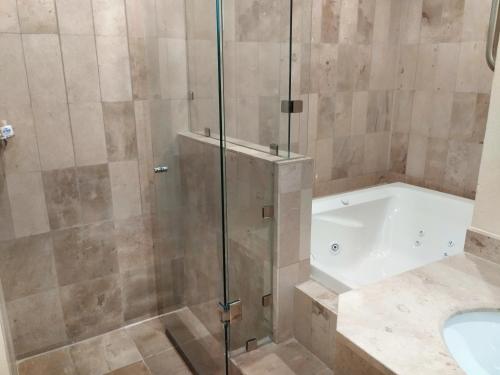 639580410 Hotel Boutique La Rioja