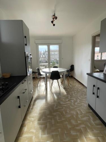 Maison dromoise jardin riviere a 5 min in Livron-sur-Drome