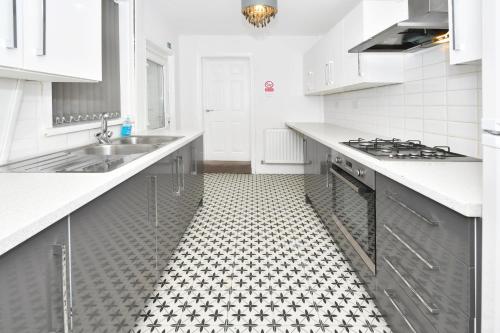 kuhinja, Townhouse @ Lord Street Crewe  in Crewe