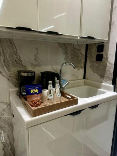 حانة/استراحة, Modern Room Apartment and Luxury Lounge in العقيق