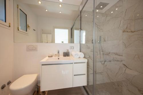 Lucrezio Caro Luxury Apartment, Rome (photo 9)