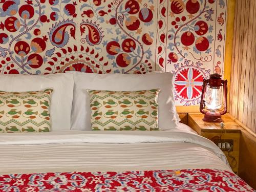 Houseboat65 - Historic home on the Nile - Central Cairo