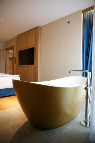 Mazurski Raj - Hotel Marina & Spa - image 5