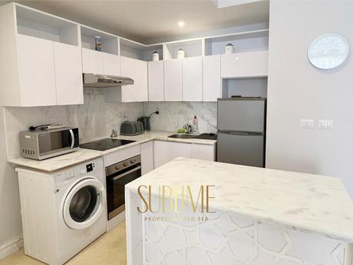 New Tawaya 1br next to Bus Stop