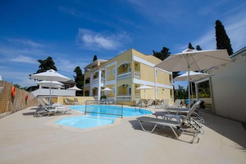 Saint Spiridon Hotel - image 14