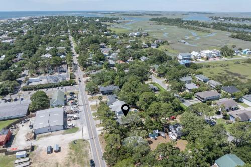 Jack's Tybee Treehouse - image 10