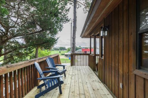 Jack's Tybee Treehouse - image 2