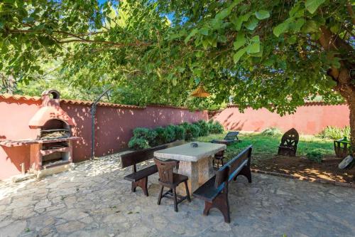 Holiday Home Pina - image 3