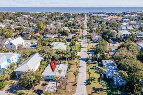 Blue Bungalow - image 9
