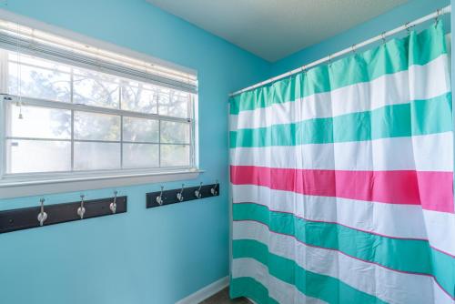 Seawalk Cottage - image 5