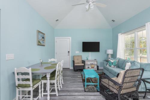 Tybee Mist - image 14