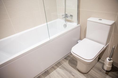 Stunning 2 Bedroom Apartment in Manchester, Manchester (photo 5)