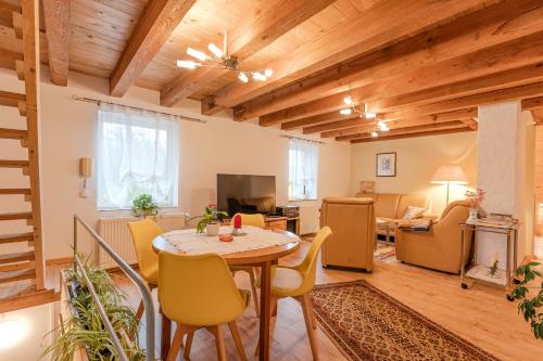 Ferienhaus Störzel Wohnung B in Morbach, Deutschland