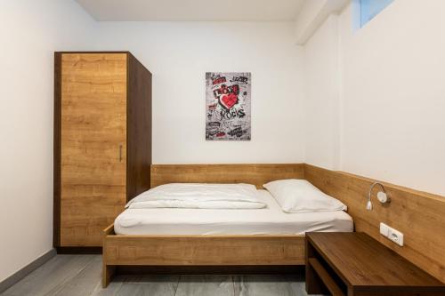 Wels Inn Hotel - main image